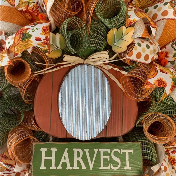 *SOLD*Deco mesh Fall wreath, Thanksgiving decor - Picture 8 of 10